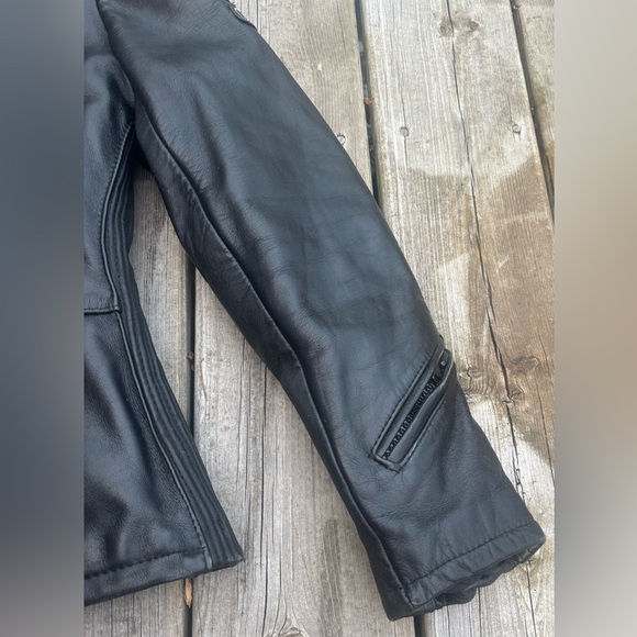 Vintage 90's Women's Black Leather Motorcycle Jacket Size Small - Picture 3 of 13